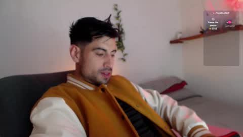 Snapshot of bradley_muscle chatting on 3, 3, 2026 Bradley online show from 3, 3, 2026