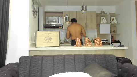 bradleymartin7 online show from 1, 3, 2025