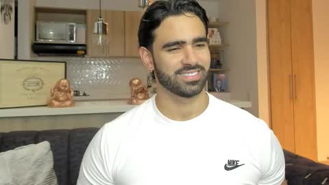 bradleymartin7 online show from 7, 11, 2025