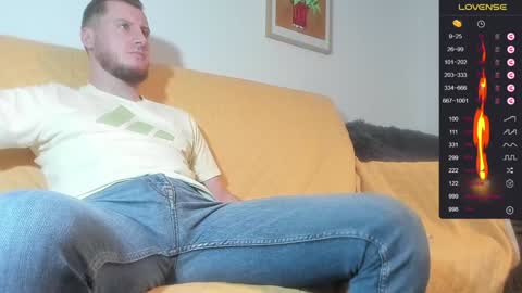 Snapshot of bradryder__ chatting on 6, 12, 2024 Call me Alex online show from 6, 12, 2024