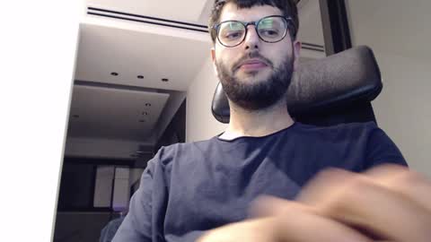 Snapshot of brads91 chatting on 12, 12, 2024 brads online show from 12, 12, 2024