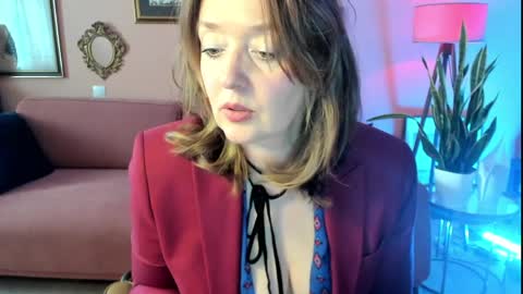 Snapshot of braingirl chatting on 6, 4, 2026 I see you X-twitter its braingirl online show from 6, 4, 2026