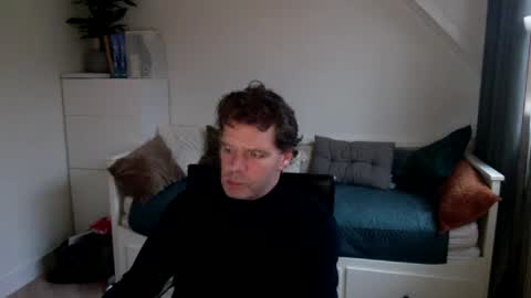 Snapshot of bram1944972145 chatting on 5, 12, 2024 Bram online show from 5, 12, 2024