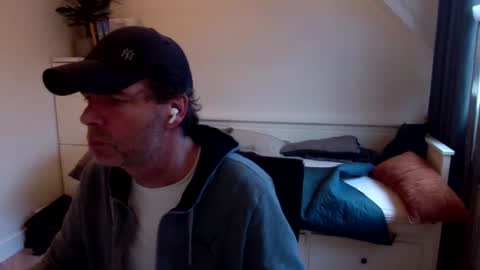 Snapshot of bram1944972145 chatting on 9, 12, 2024 Bram online show from 9, 12, 2024