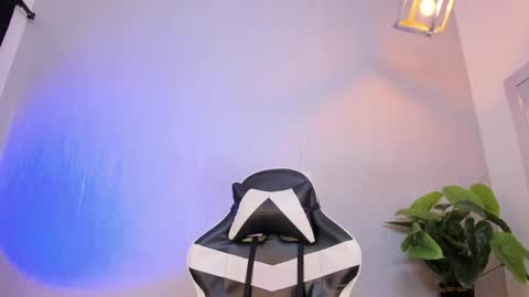 Brand  online show from 29, 3, 2026