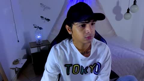 Snapshot of brand_hades chatting on 7, 11, 2025 B R A N D online show from 7, 11, 2025