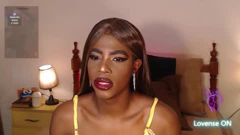 Snapshot of brandi_ross_ chatting on 5, 11, 2025 Brandy online show from 5, 11, 2025