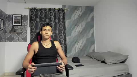 brandom_brook online show from 25, 5, 2026