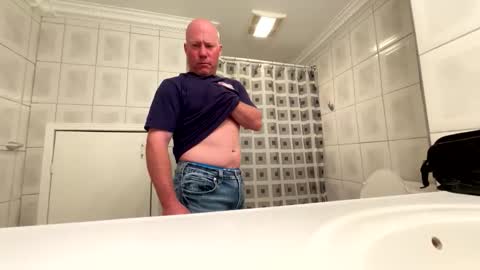 Snapshot of brandx420 chatting on 10, 5, 2026 Brandx420 online show from 10, 5, 2026