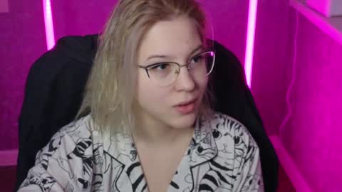 Belle  online show from 22, 1, 2025