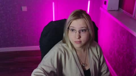 Belle  online show from 5, 2, 2025