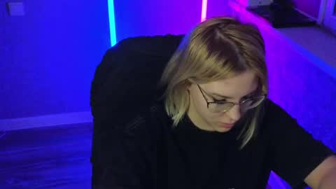 Belle  online show from 21, 2, 2025