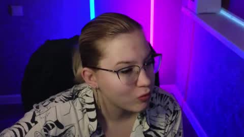 Belle  online show from 2, 3, 2025