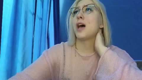 Snapshot of brandy__stars chatting on 13, 6, 2026 Belle online show from 13, 6, 2026