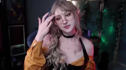 Aurorabut ur dad just calls me Rory online show from 4, 3, 2025