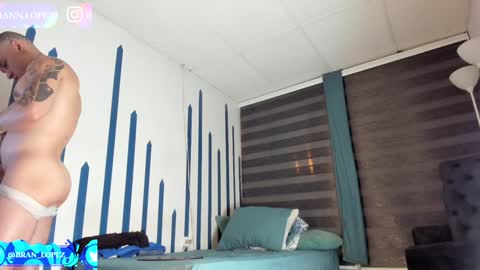 Instagram             twitter BRAN LOPEZ  online show from 4, 12, 2024