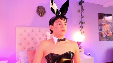   online show from 31, 12, 2024