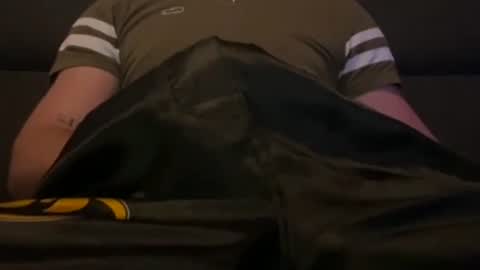 Snapshot of bratan407 chatting on 12, 2, 2026 wanna play online show from 12, 2, 2026