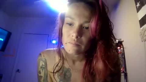 Snapshot of bratlips chatting on 16, 9, 2025 bratlips online show from 16, 9, 2025