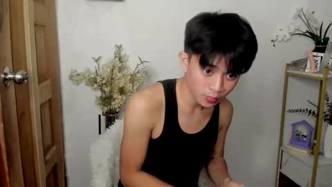 Snapshot of brazeen chatting on 5, 12, 2025 brazeen online show from 5, 12, 2025