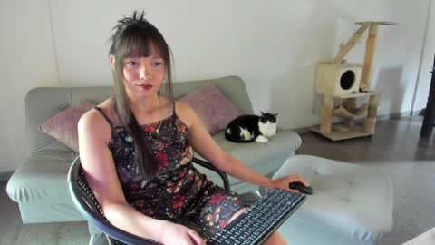 Snapshot of breakfastwithtiffanys chatting on 3, 5, 2026 breakfastwithtiffanys online show from 3, 5, 2026