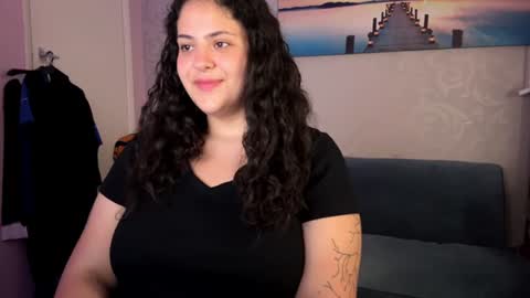 Snapshot of breezytwirl chatting on 11, 7, 2026 breezytwirl online show from 11, 7, 2026