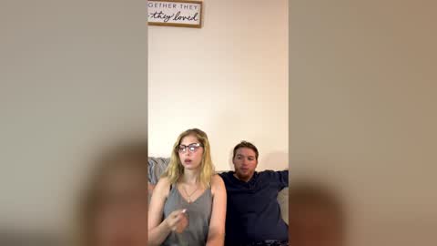Snapshot of breezyxlove chatting on 21, 4, 2026 Breezyxlove online show from 21, 4, 2026