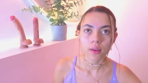 Snapshot of brenda_sky19 chatting on 12, 5, 2026 brenda_sky19 online show from 12, 5, 2026