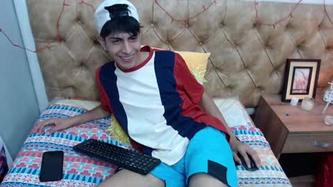 Esteban online show from 27, 2, 2025