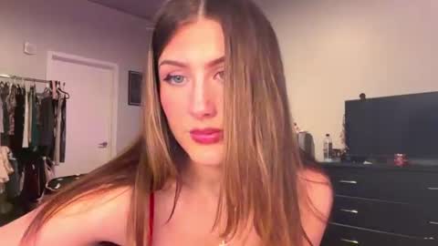 Snapshot of briadominick chatting on 26, 6, 2026 Brianna3 online show from 26, 6, 2026
