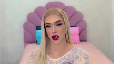 BRIANA online show from 6, 2, 2025