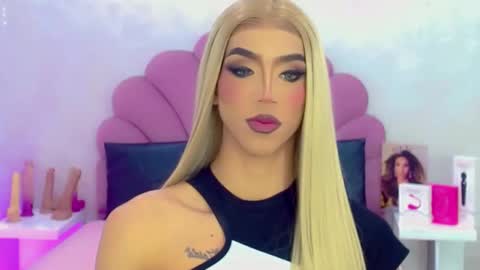 BRIANA online show from 16, 4, 2026