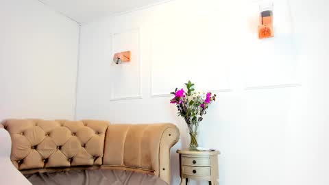 Brianna  online show from 21, 2, 2025