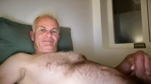 Snapshot of briantimes chatting on 4, 7, 2026 Brian online show from 4, 7, 2026