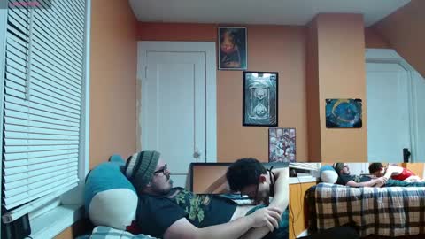 Strawberry online show from 20, 12, 2024