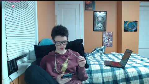 Strawberry online show from 14, 1, 2025