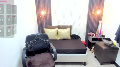 Snapshot of brigittemiller chatting on 19, 2, 2025 BRIGITTE online show from 19, 2, 2025