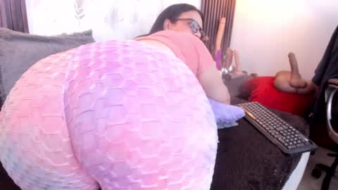 Snapshot of brigittemiller chatting on 15, 9, 2025 BRIGITTE online show from 15, 9, 2025