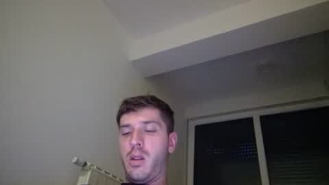 Snapshot of brii0000 chatting on 18, 12, 2024 brii0000 online show from 18, 12, 2024