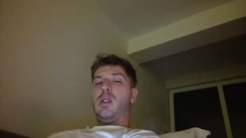 Snapshot of brii0000 chatting on 10, 10, 2025 brii0000 online show from 10, 10, 2025