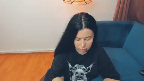 Snapshot of brilliantegirl_ chatting on 15, 6, 2026 brilliantegirl_ online show from 15, 6, 2026