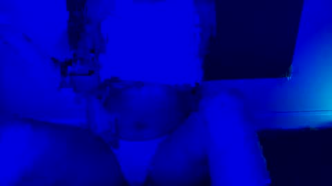 brilovely2222 online show from 18, 4, 2026