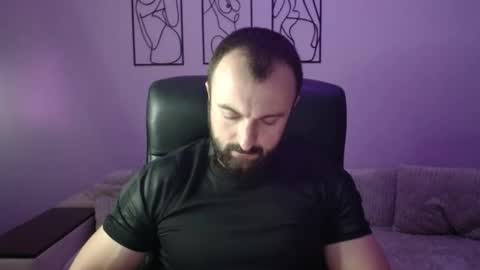 brindlefly69 online show from 25, 11, 2025