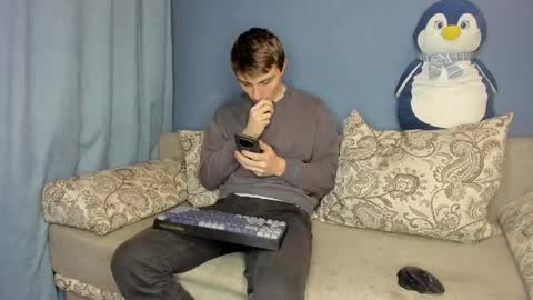 Snapshot of bristlebback chatting on 17, 5, 2026 bristlebback online show from 17, 5, 2026
