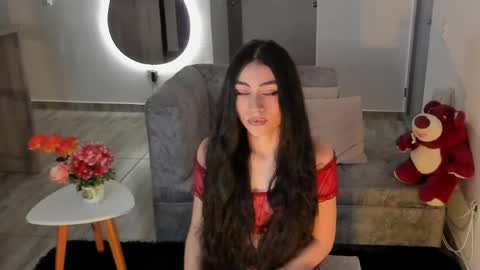 britany lenox online show from 10, 4, 2026