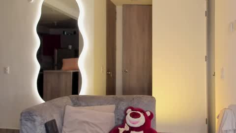Snapshot of britany__lenox chatting on 29, 5, 2026 britany lenox online show from 29, 5, 2026