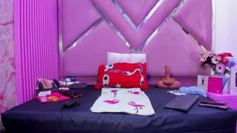 Brithany  online show from 25, 6, 2026