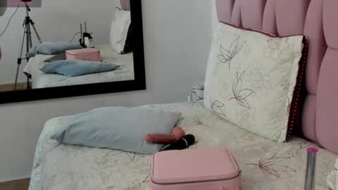 brithanyadams online show from 10, 11, 2025