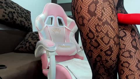 britney_charm online show from 18, 1, 2025