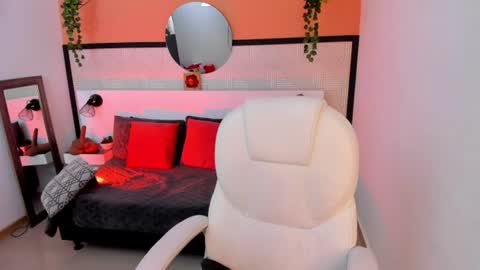britney_collins_ online show from 11, 7, 2026